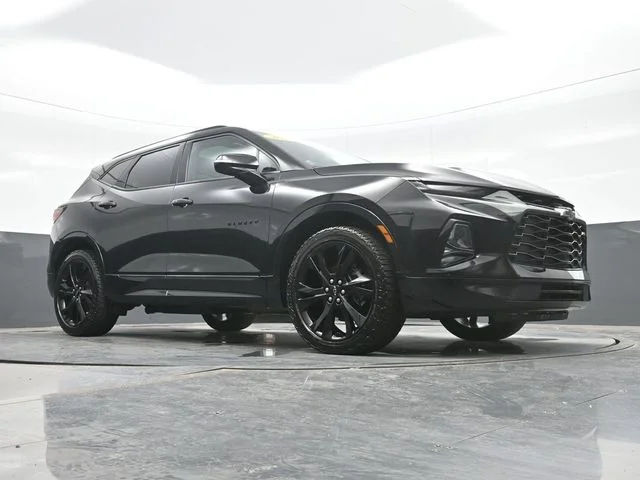 Used 2022 Black Chevrolet RS image 23