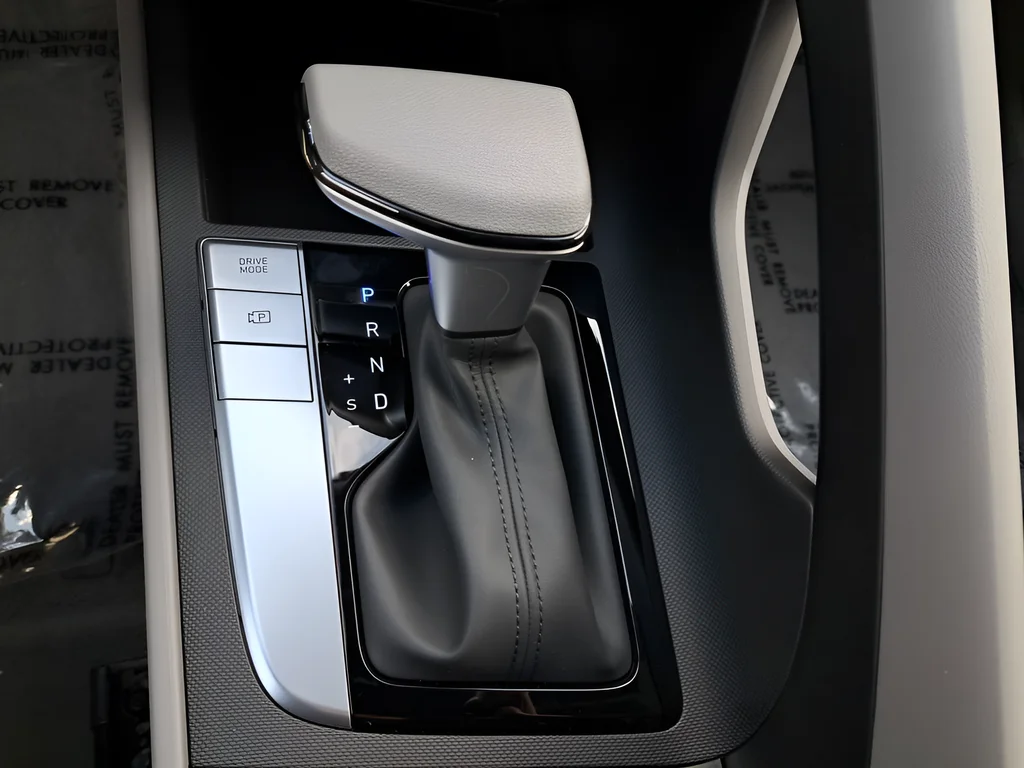 New 2026 Gray Hyundai SE image 23
