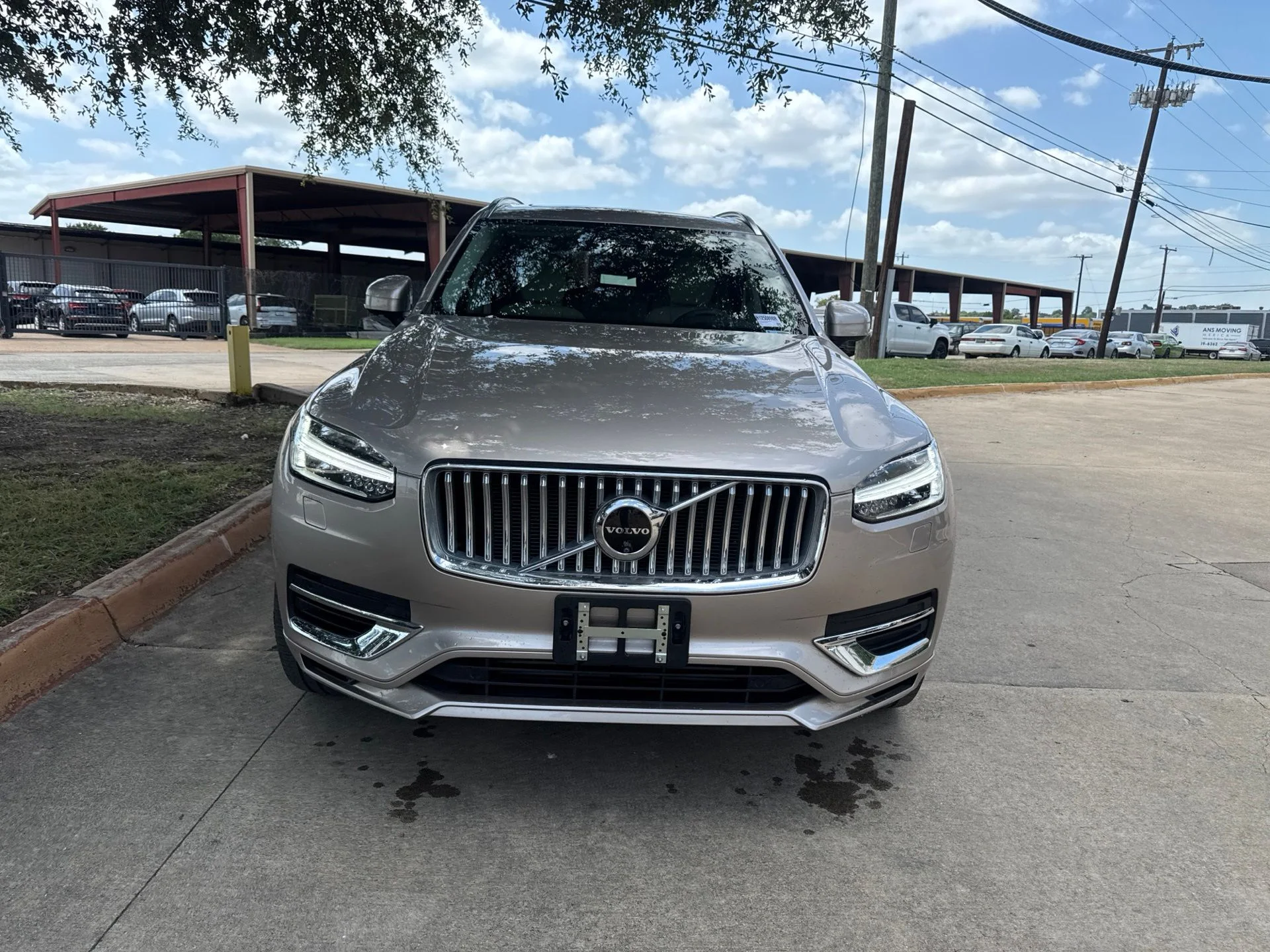 Certified Used 2024 Gray Volvo T8 Plus Bright Theme 7 Passenger image 2