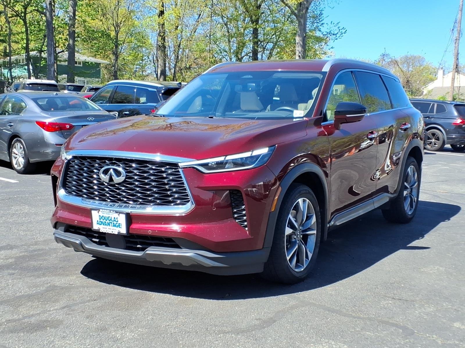2022 INFINITI QX60 LUXE