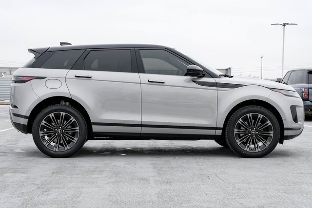 Used 2026 Seoul Pearl Silver Metallic Land Rover S image 5