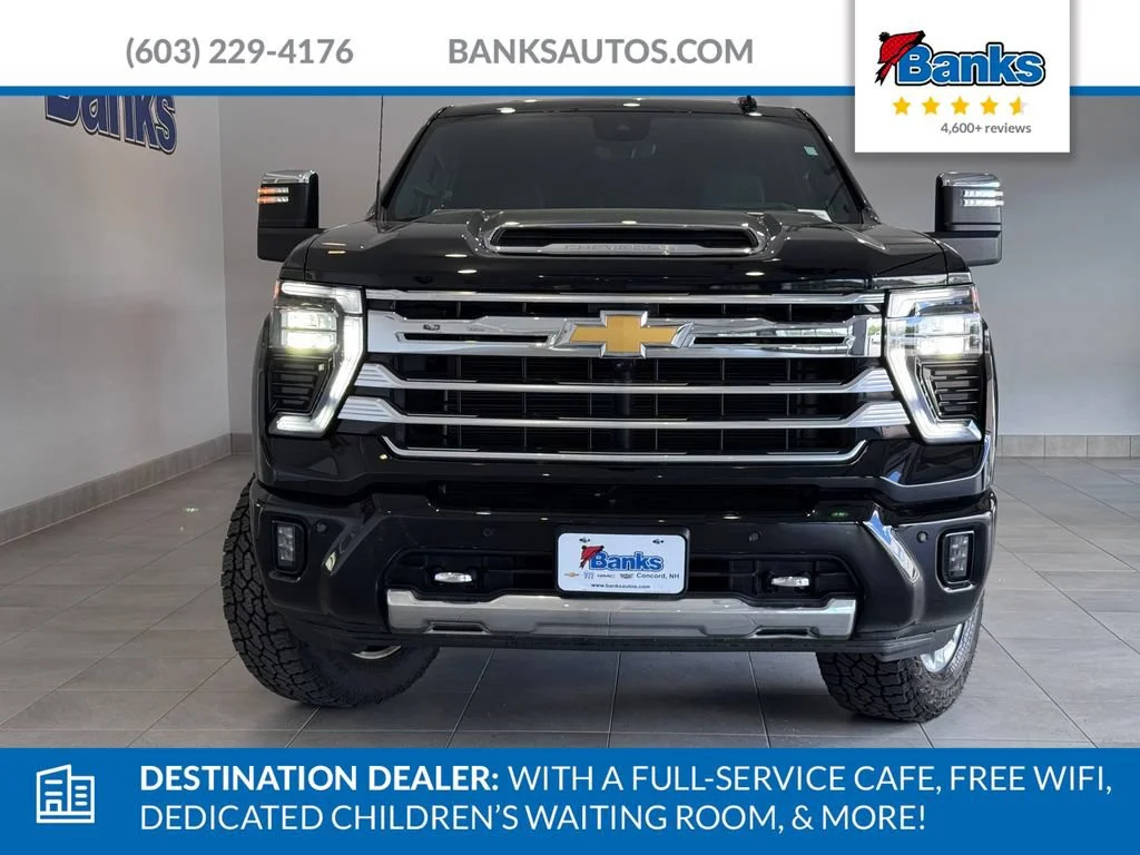 Certified Used 2025 Black Chevrolet High Country image 3