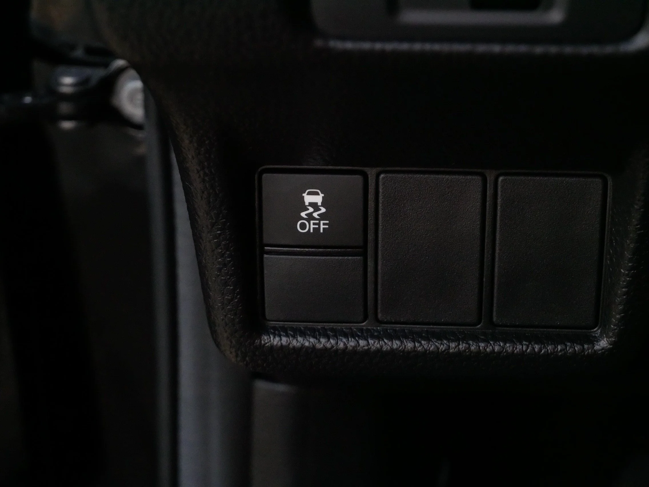 Used 2025 Crystal Black Pearl Honda Sport image 28