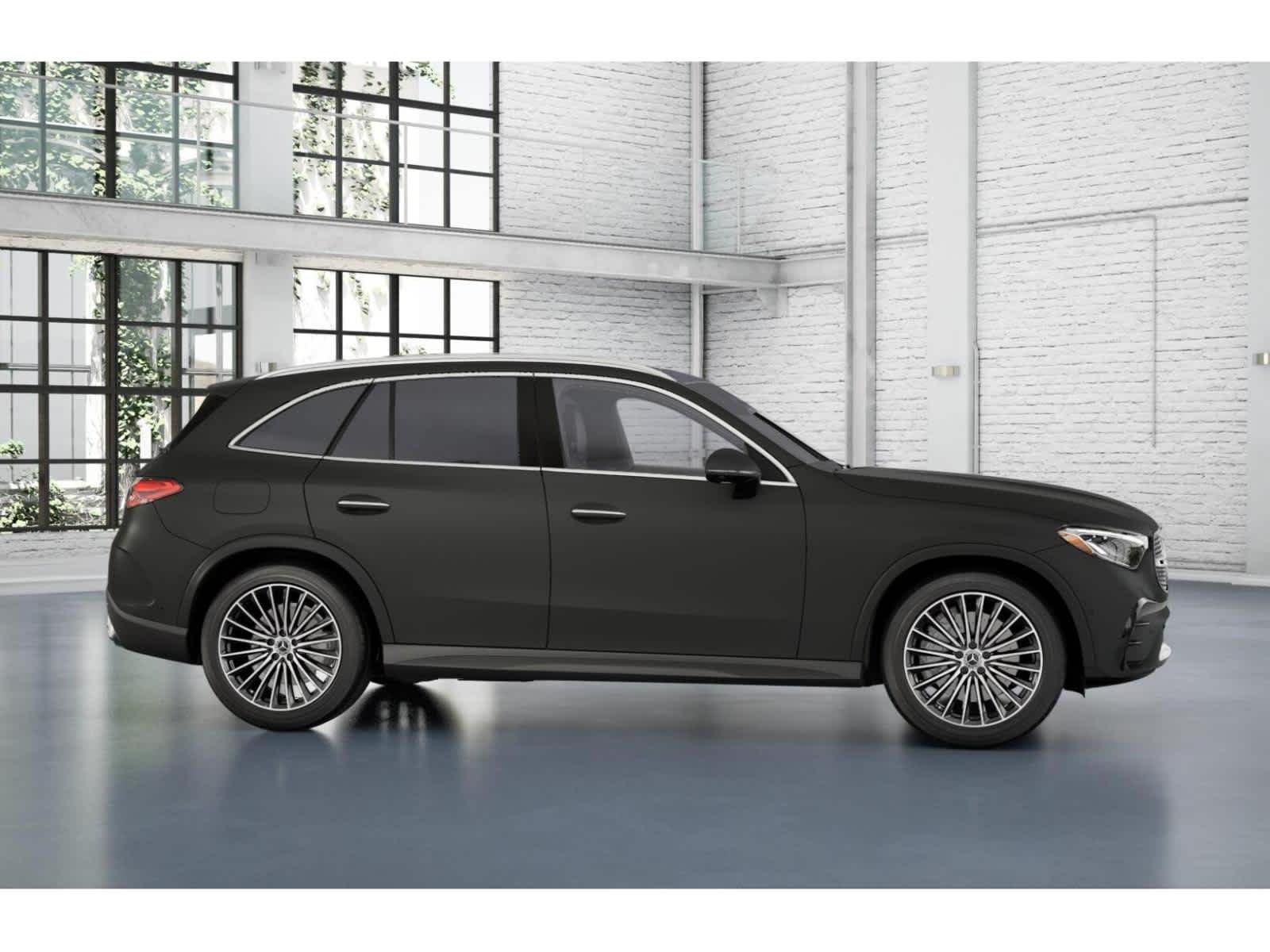 Certified Used 2026 MANUFAKTUR Graphite Grey Magno Mercedes-Benz GLC 300 image 27
