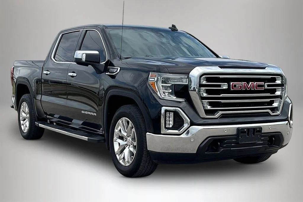 2019 GMC Sierra 2WD Crew Cab Short Box SLT's photo