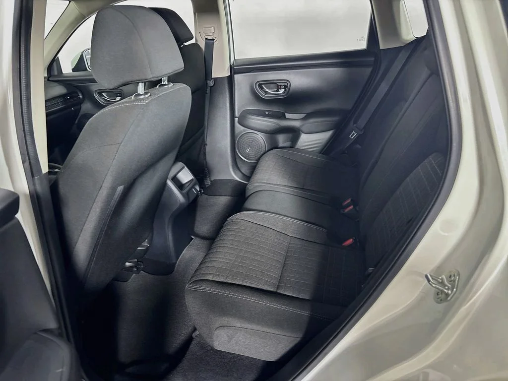 Used 2024 White Honda LX image 19