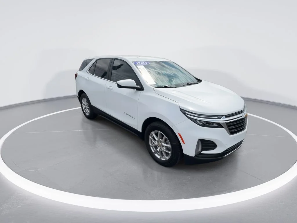 Used 2024 White Chevrolet LT image 2