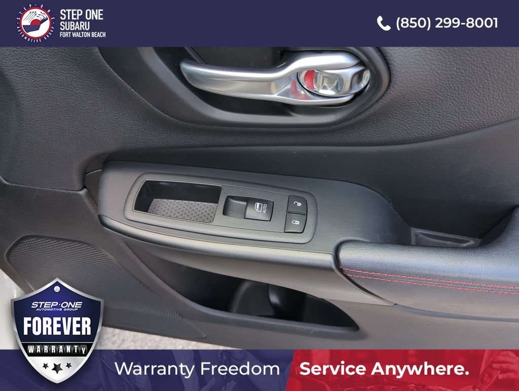 Used 2022 White Jeep Trailhawk image 34