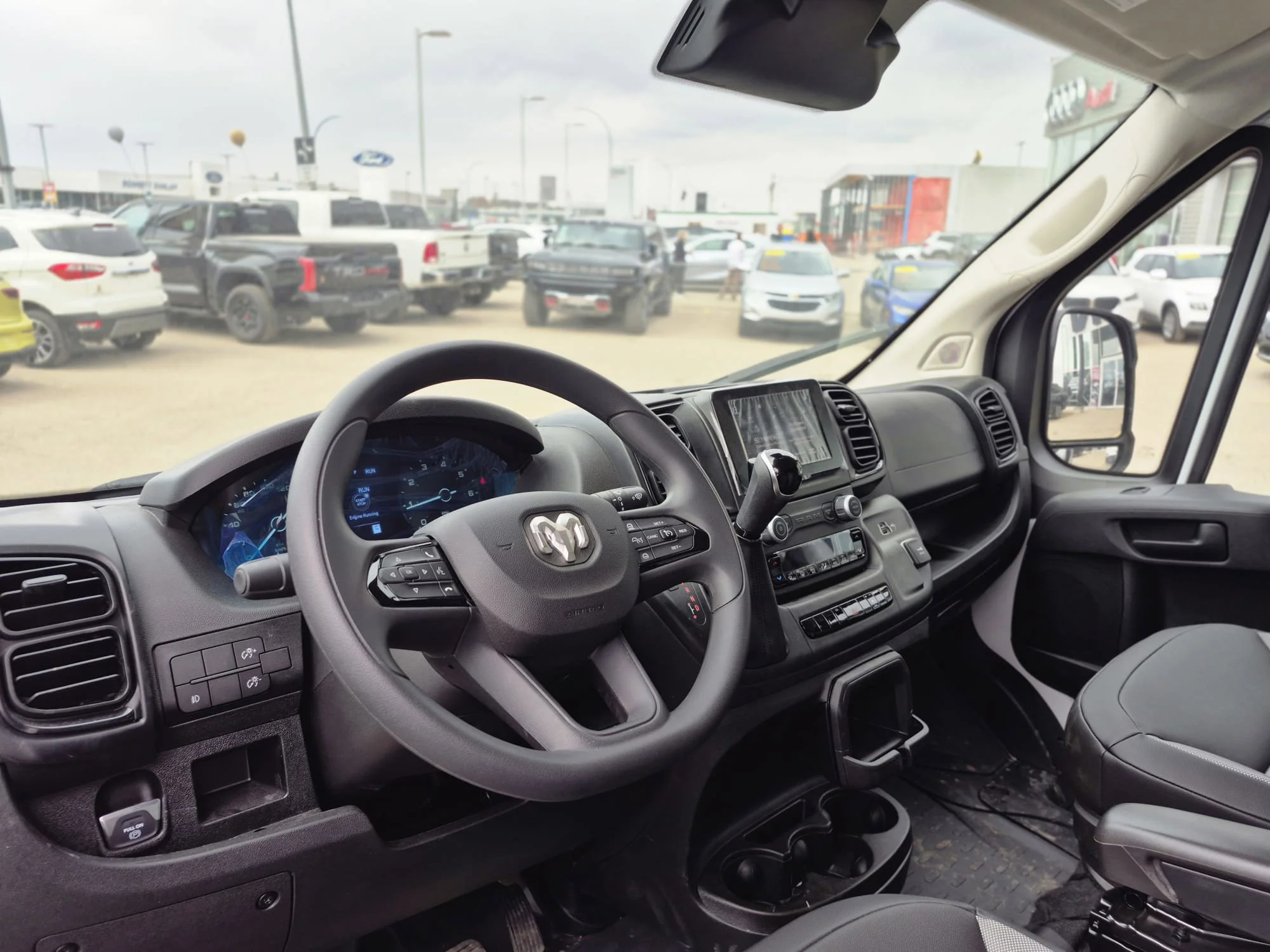 Certified Used 2025 White Ram Tradesmen*Full Size | 136in WB | ONLY 1542 km! | Lthr Seats | Adaptive Cruise | Cross-Wind Assist image 6