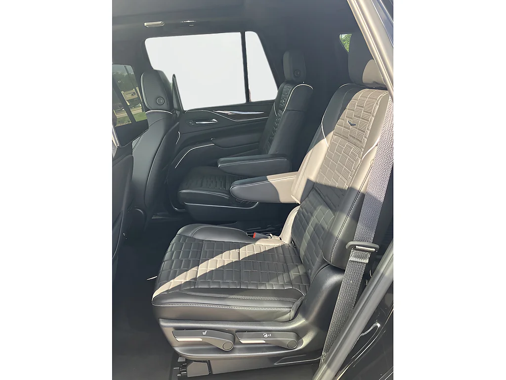 Certified Used 2023 Black Raven Cadillac Sport Platinum image 10