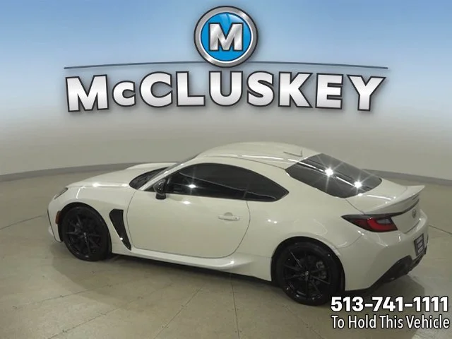 Used 2023  Toyota Premium image 27