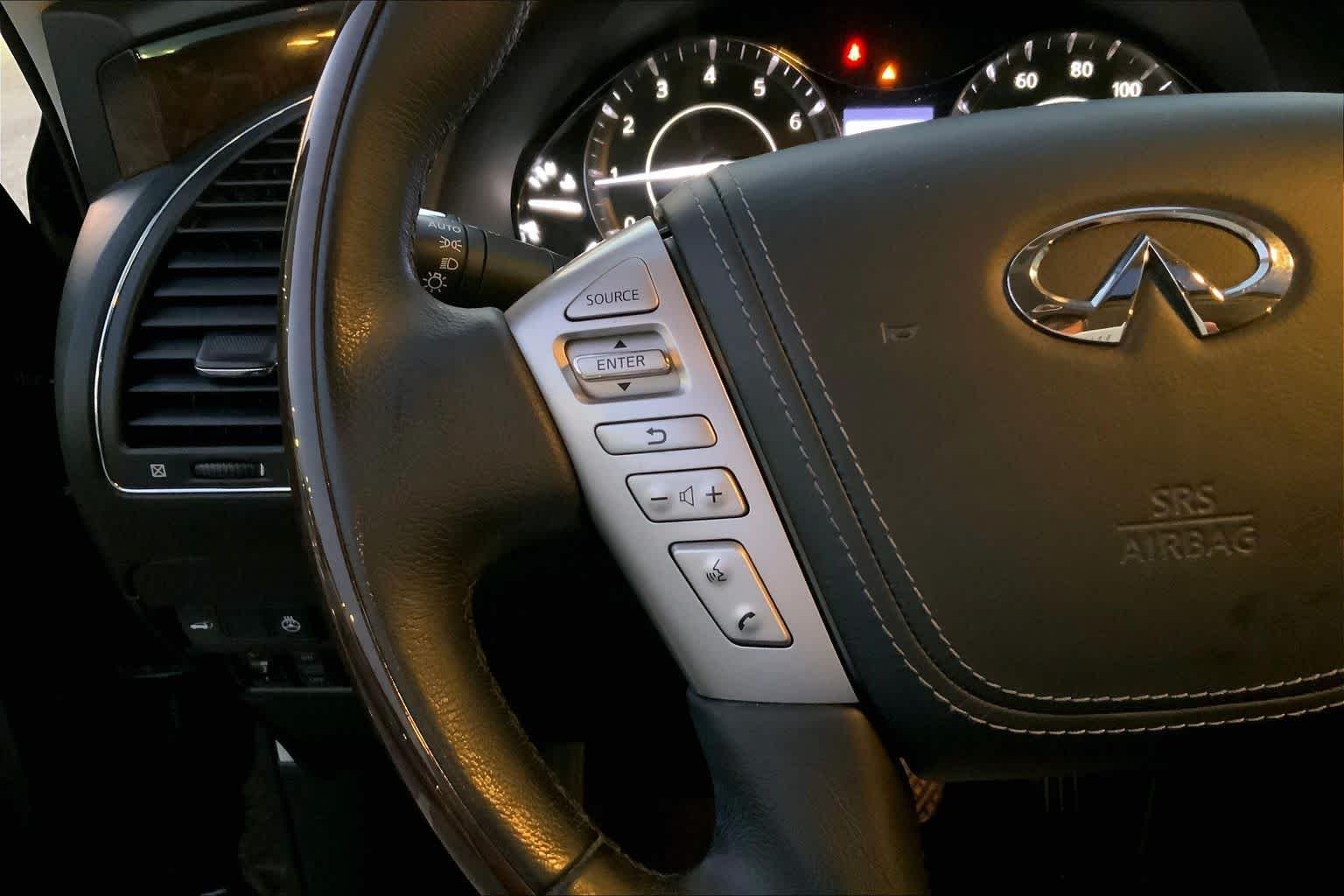 Used 2018 Black Obsidian INFINITI  image 21