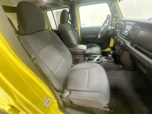 Used 2023 Yellow Jeep Sport S image 33