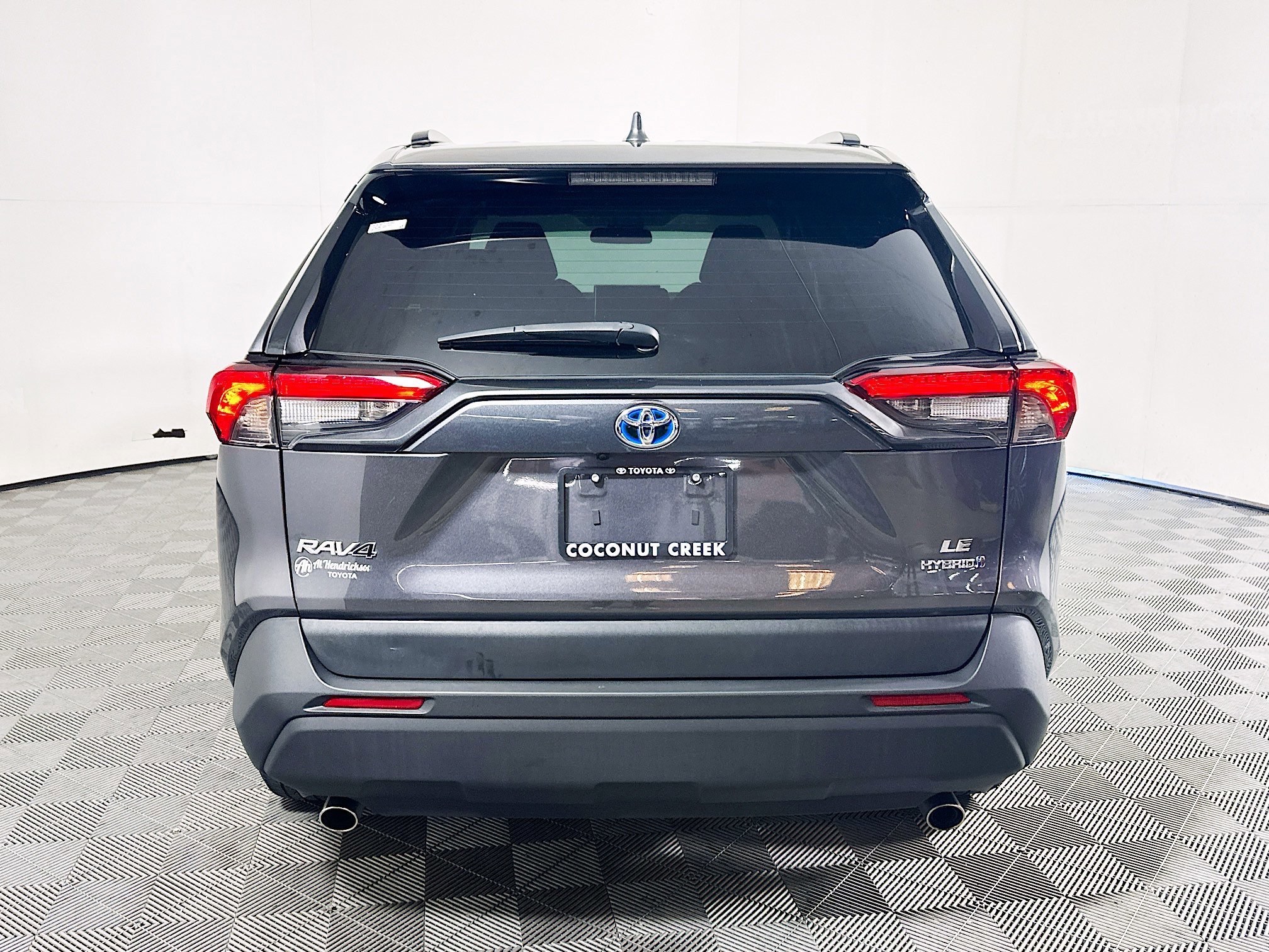 2024 Toyota RAV4 thumbnail 6