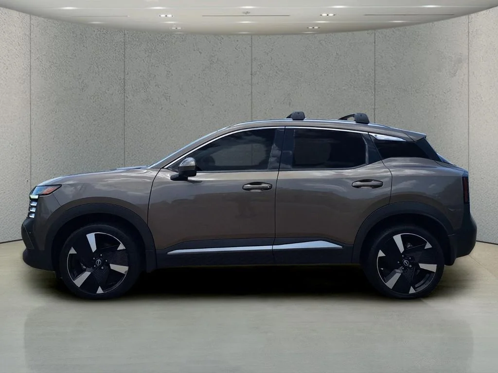 Certified Used 2025 Brown Nissan SR image 8