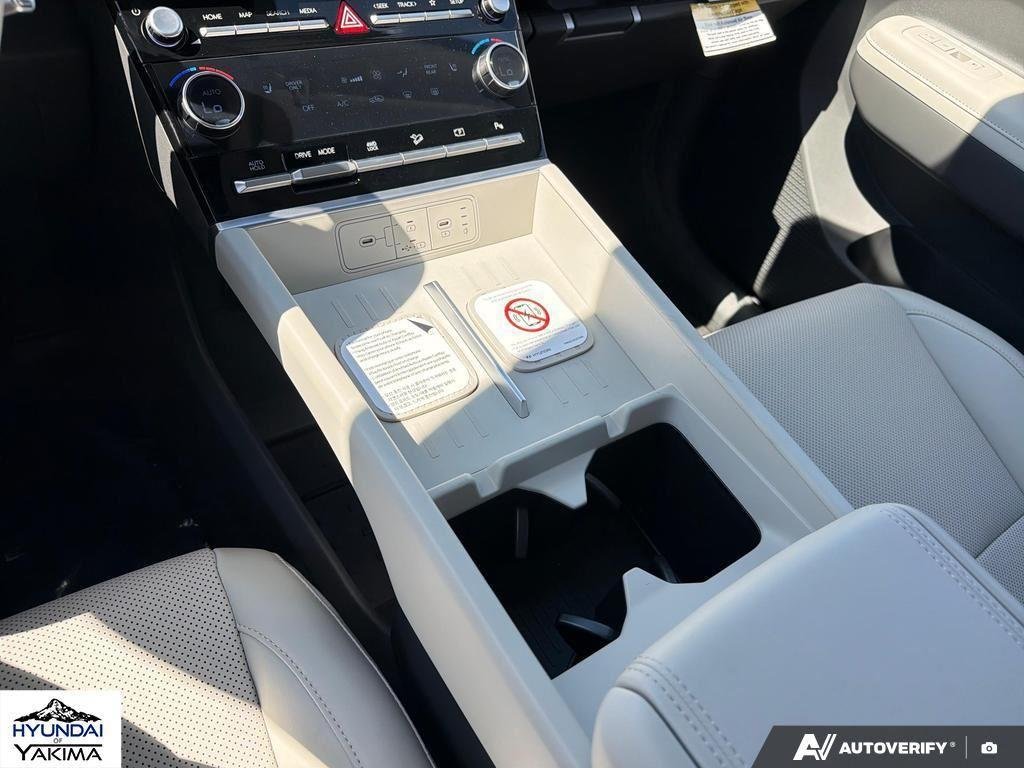 New 2026 Phantom Black Hyundai SEL image 18
