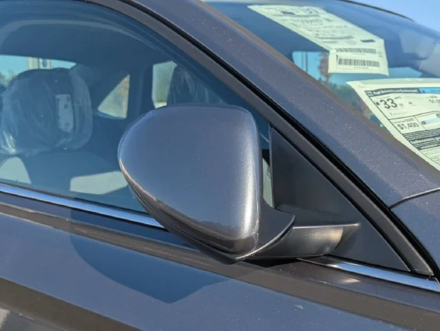 New 2027 Platinum Gray Metallic Volkswagen 1.5T SE image 12