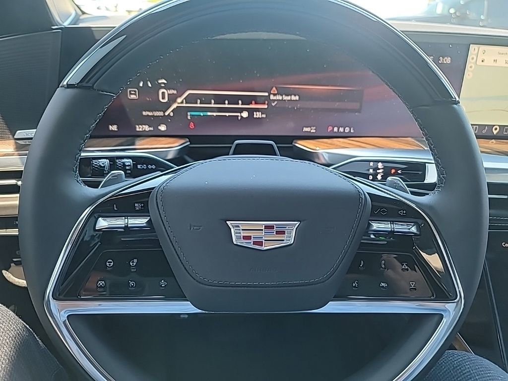 Used 2026 Vibrant White Tricoat Cadillac Platinum Sport image 29