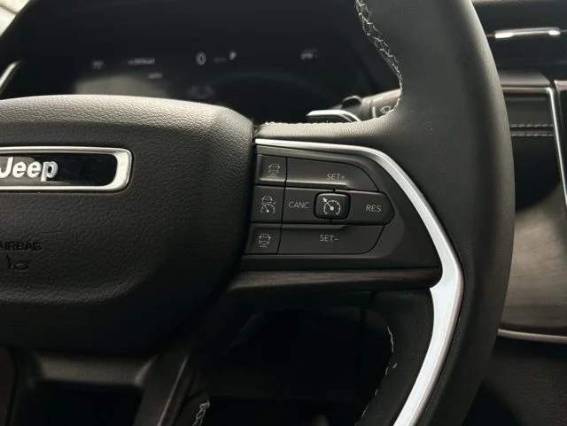 Used 2024 Gray Jeep Limited image 35