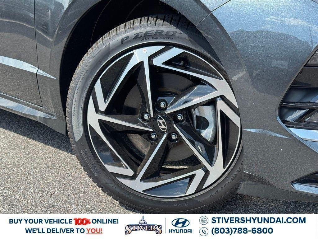 New 2026 Gray Hyundai SEL Sport image 4