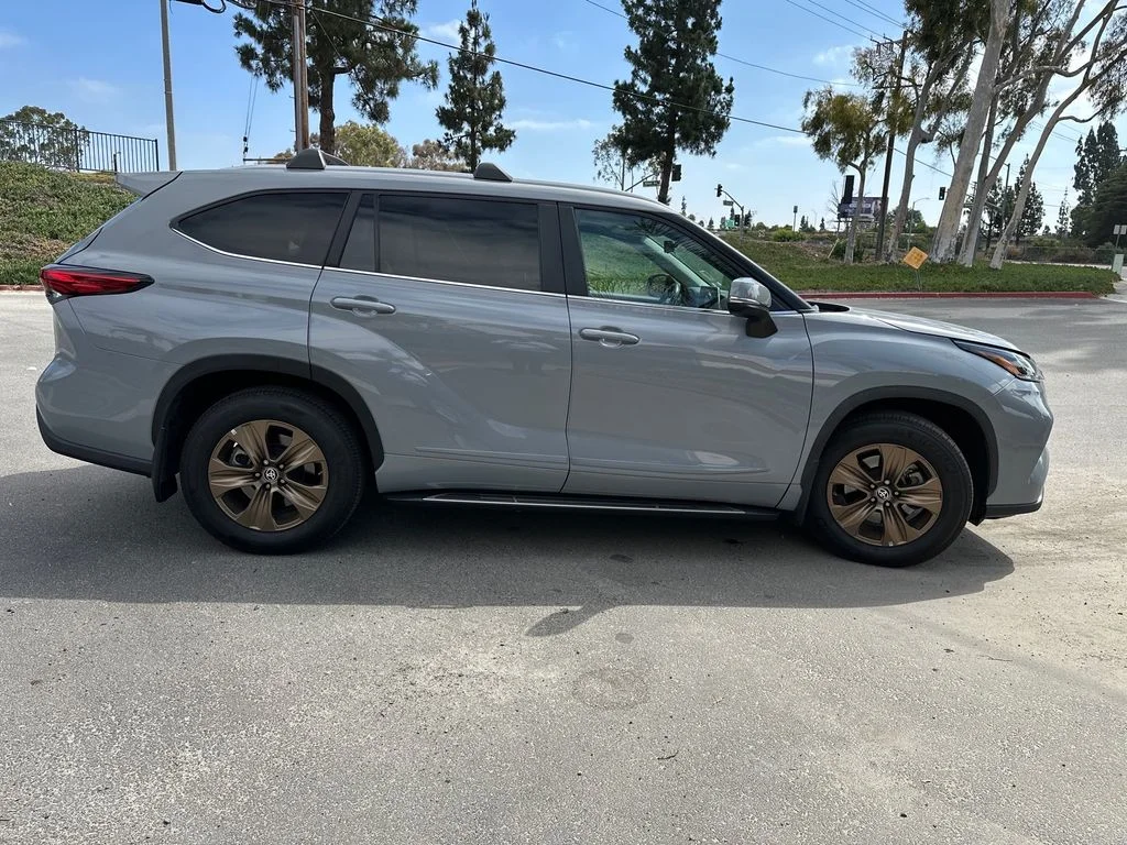 Used 2023 Gray Toyota Bronze Edition image 6