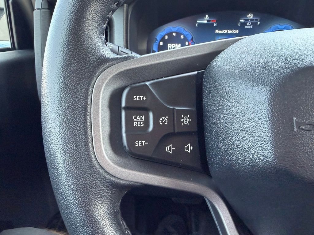 Used 2025 Gray Metallic Ford Badlands image 23
