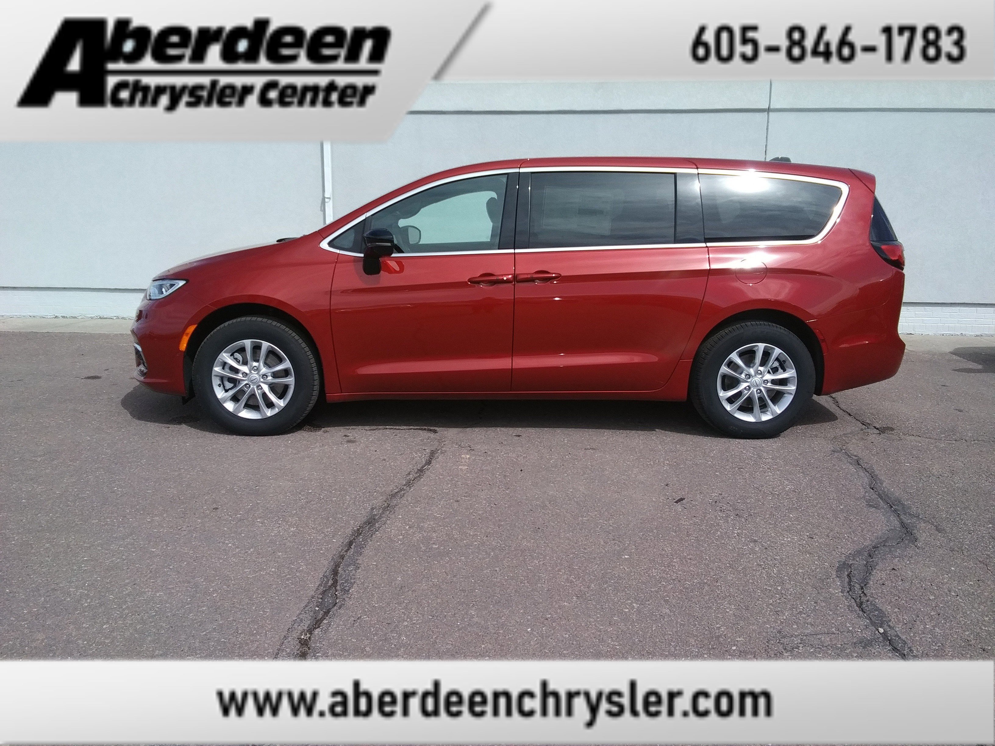 2026 Chrysler Pacifica Select AWD's photo