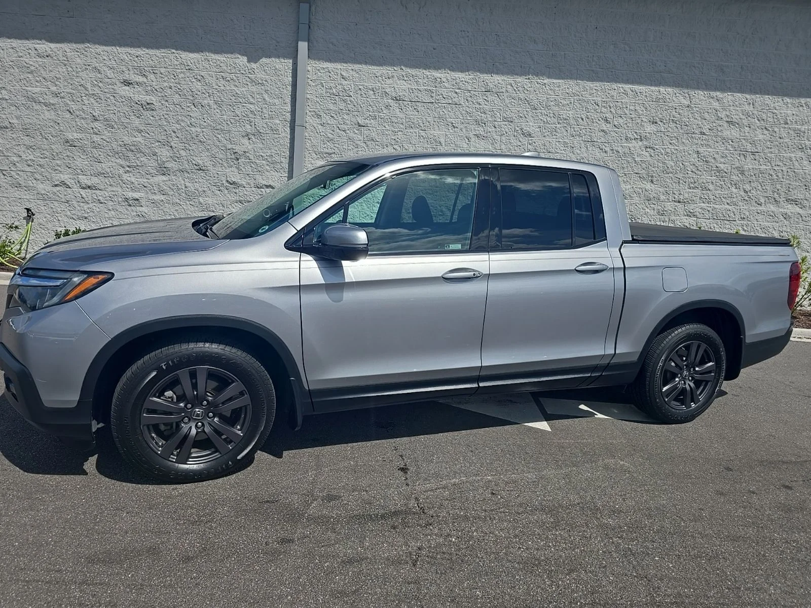 2019 Honda Ridgeline Sport's photo