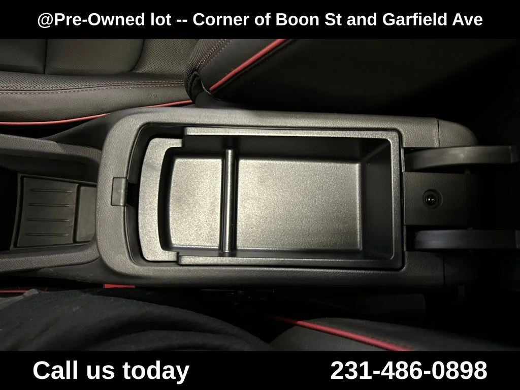 Used 2025 Red Chevrolet RS image 27
