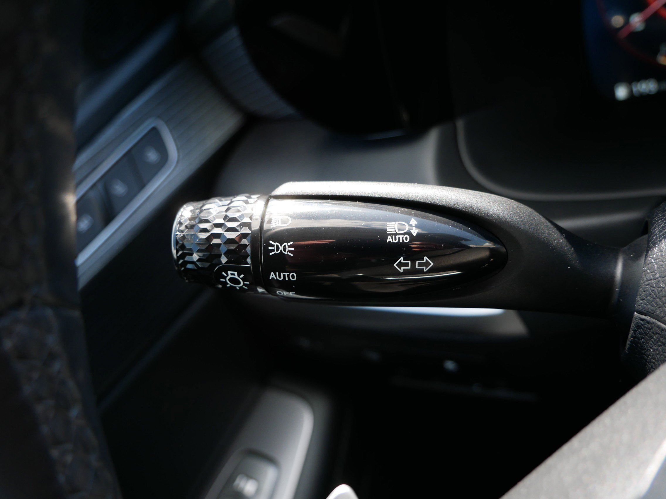 Certified Used 2023 Steel Graphite Hyundai Limited image 29