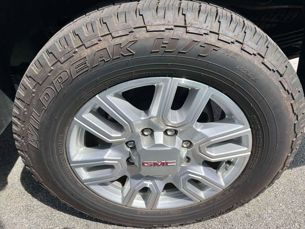 2021 GMC Sierra 2500HD SLT - Photo 11