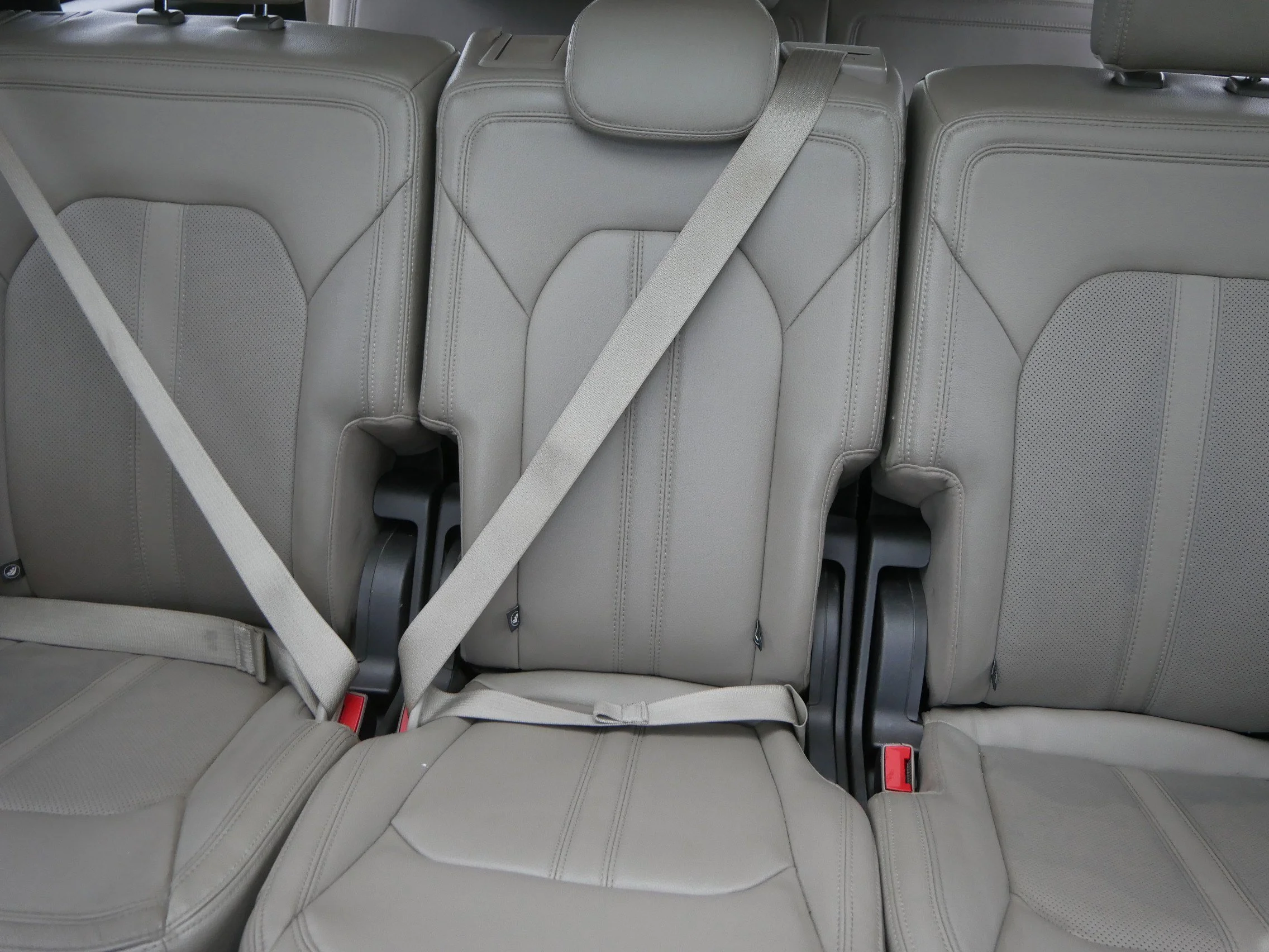 Used 2020 Agate Black Ford Limited image 13