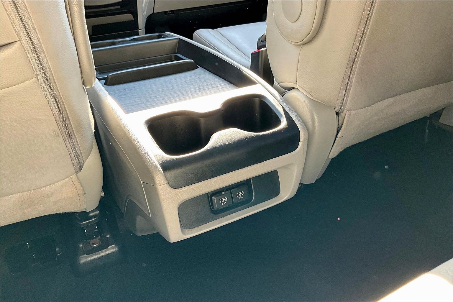 Used 2019 Gray Honda EX-L image 9