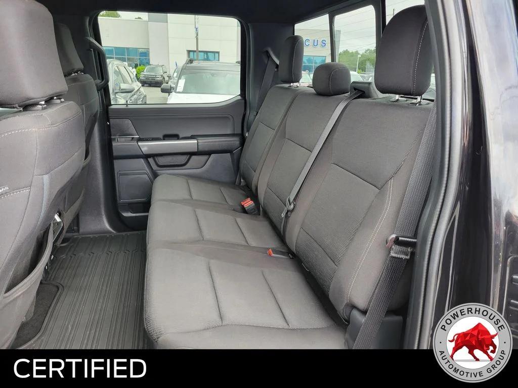 Used 2023 Black Ford XLT image 16