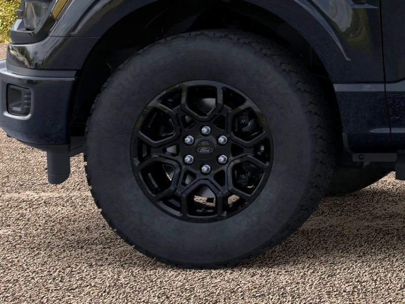 New 2026 Agate Black Metallic Ford XLT image 42