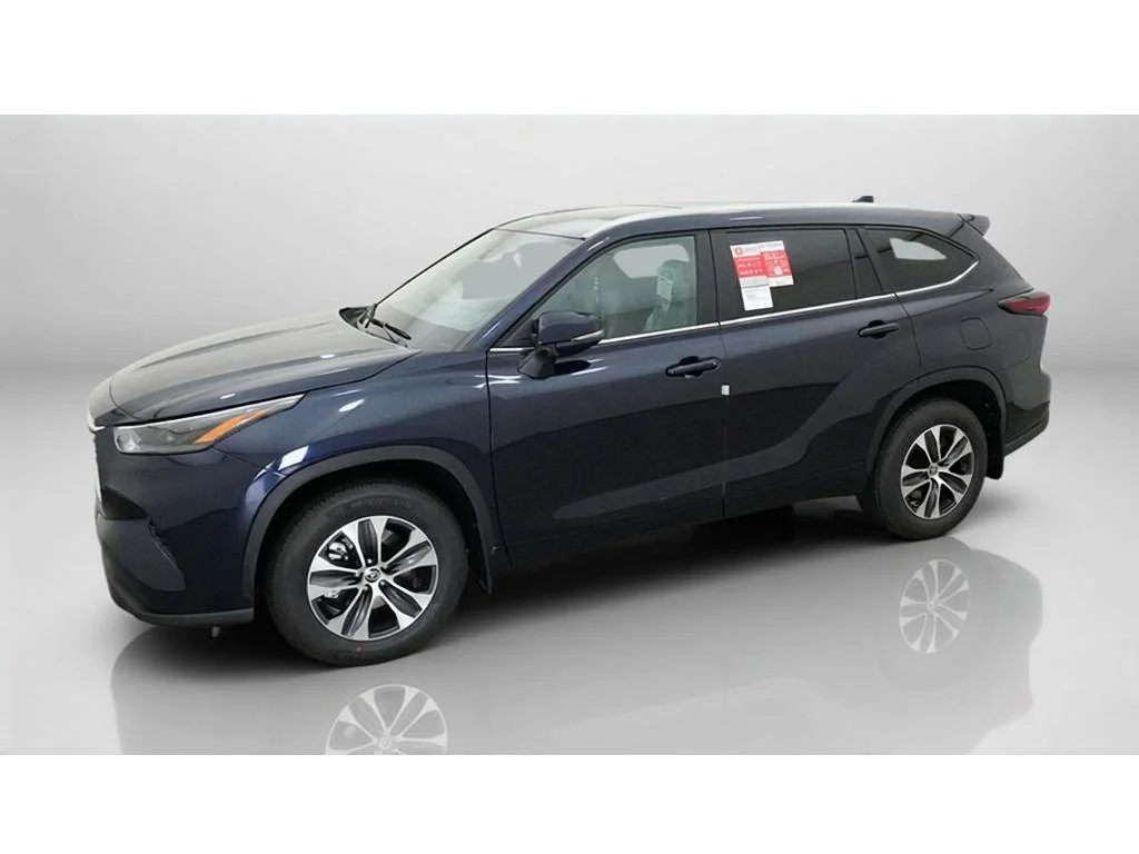 New 2026 Blueprint Toyota XLE image 2
