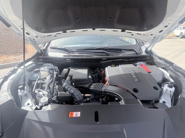 New 2026 White Nissan SL image 36