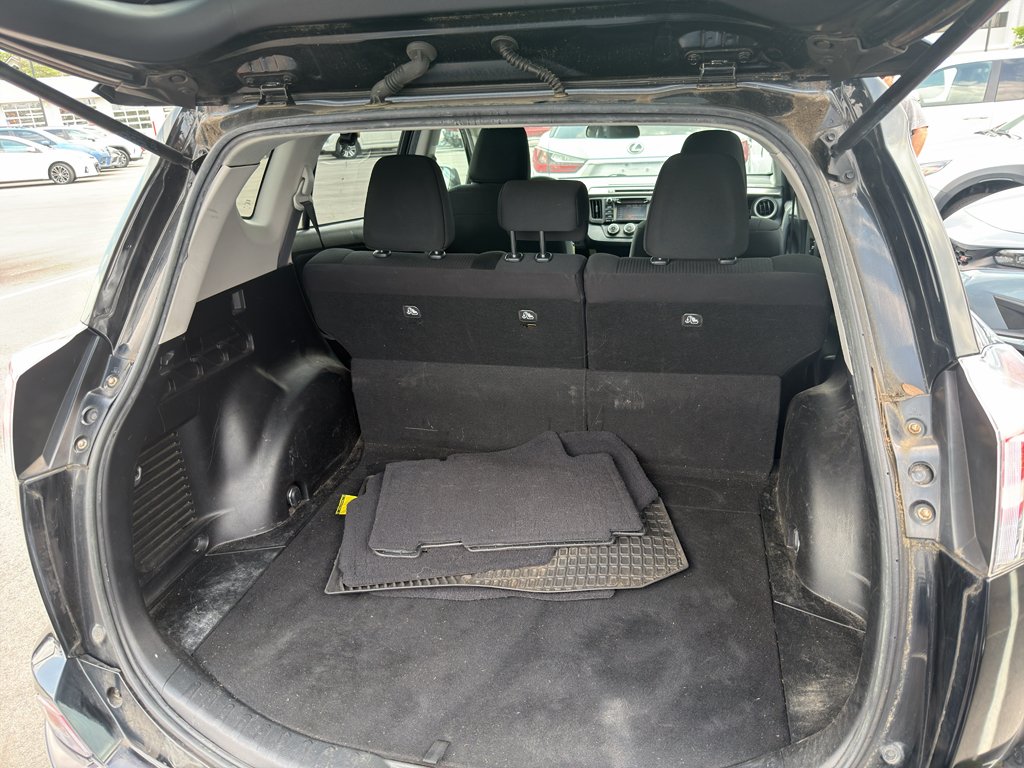 Used 2018 Black Toyota LE image 5