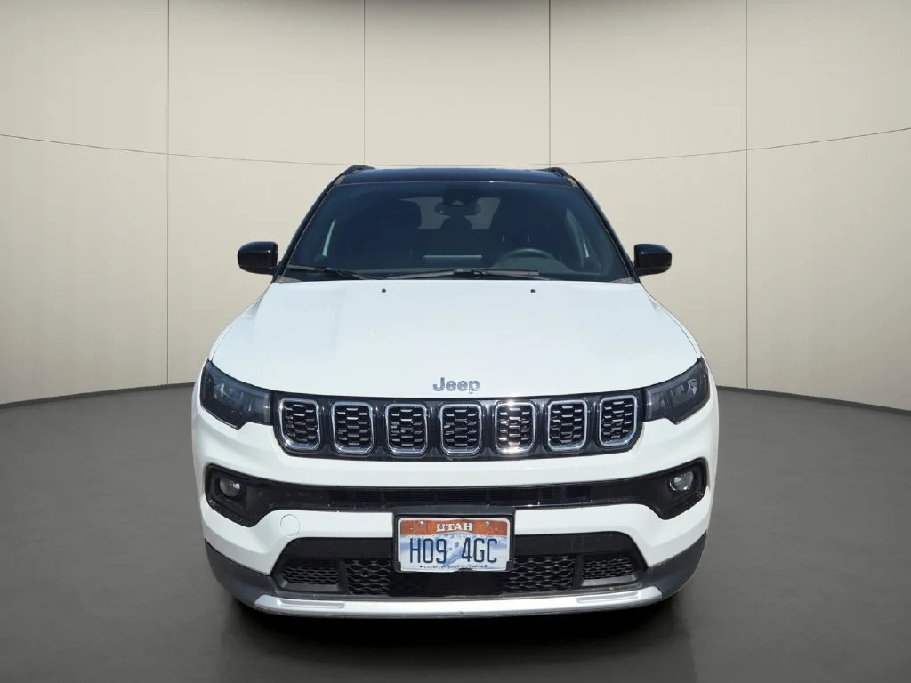 Used 2025 White Jeep Limited image 2