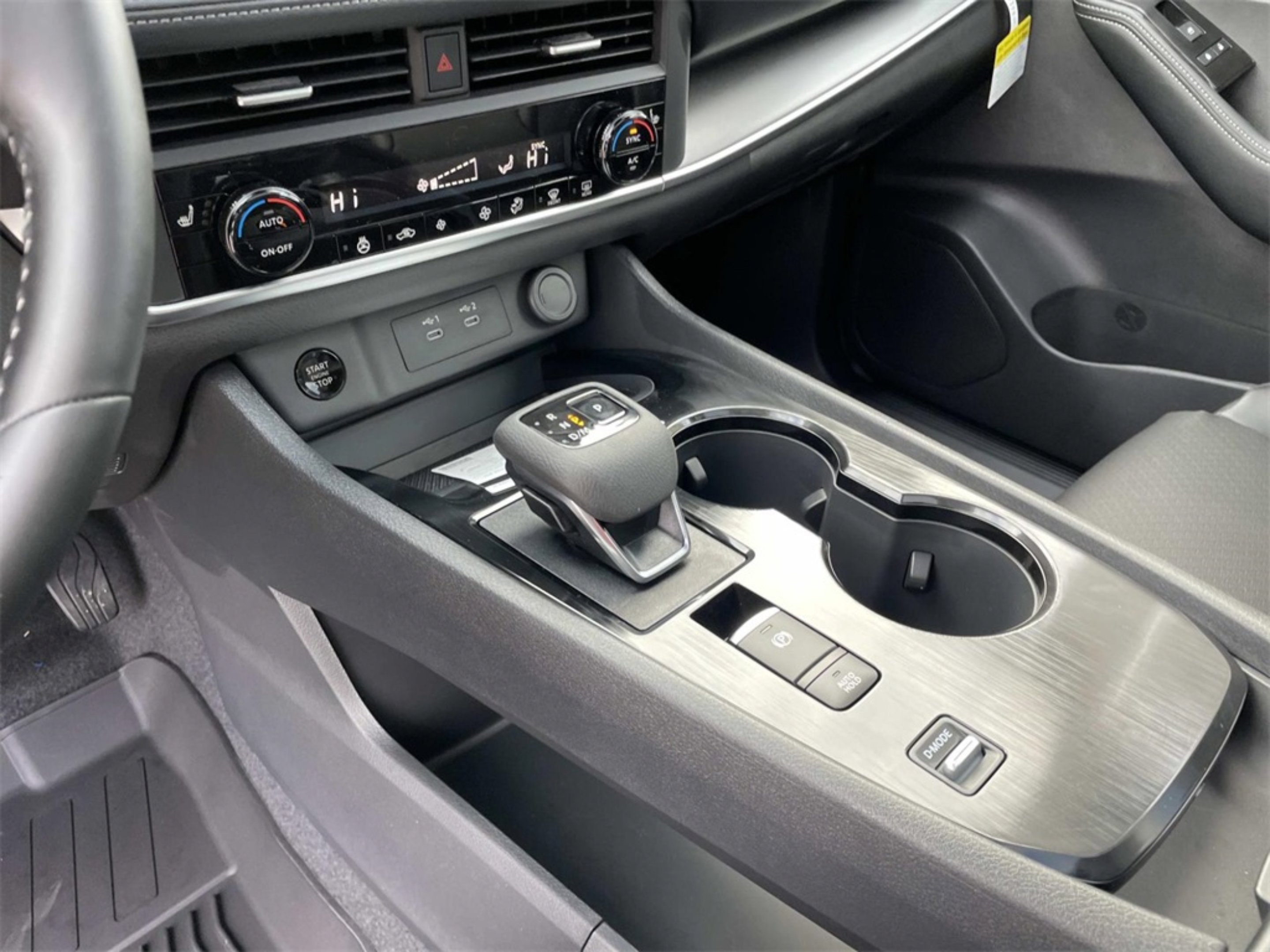 2026 Nissan Rogue SV - Photo 27