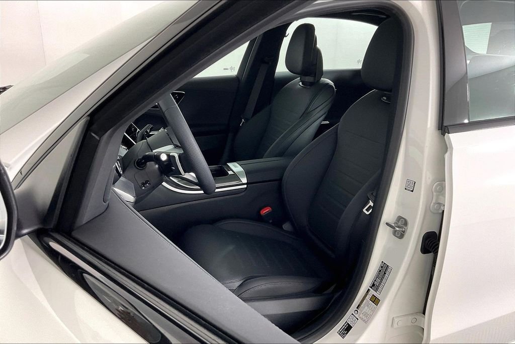 New 2026 Polar White Mercedes-Benz C 300 image 9