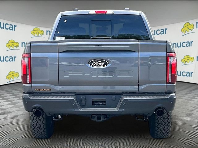 New 2026 Gray Ford Tremor image 5