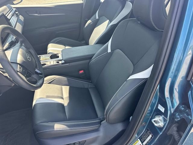 Used 2026  Toyota SE image 29