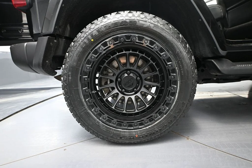 Used 2023 Black Jeep Sahara 4xe image 11
