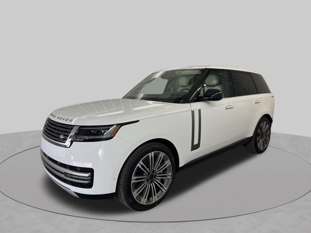 New 2026 Fuji White Land Rover SE image 1