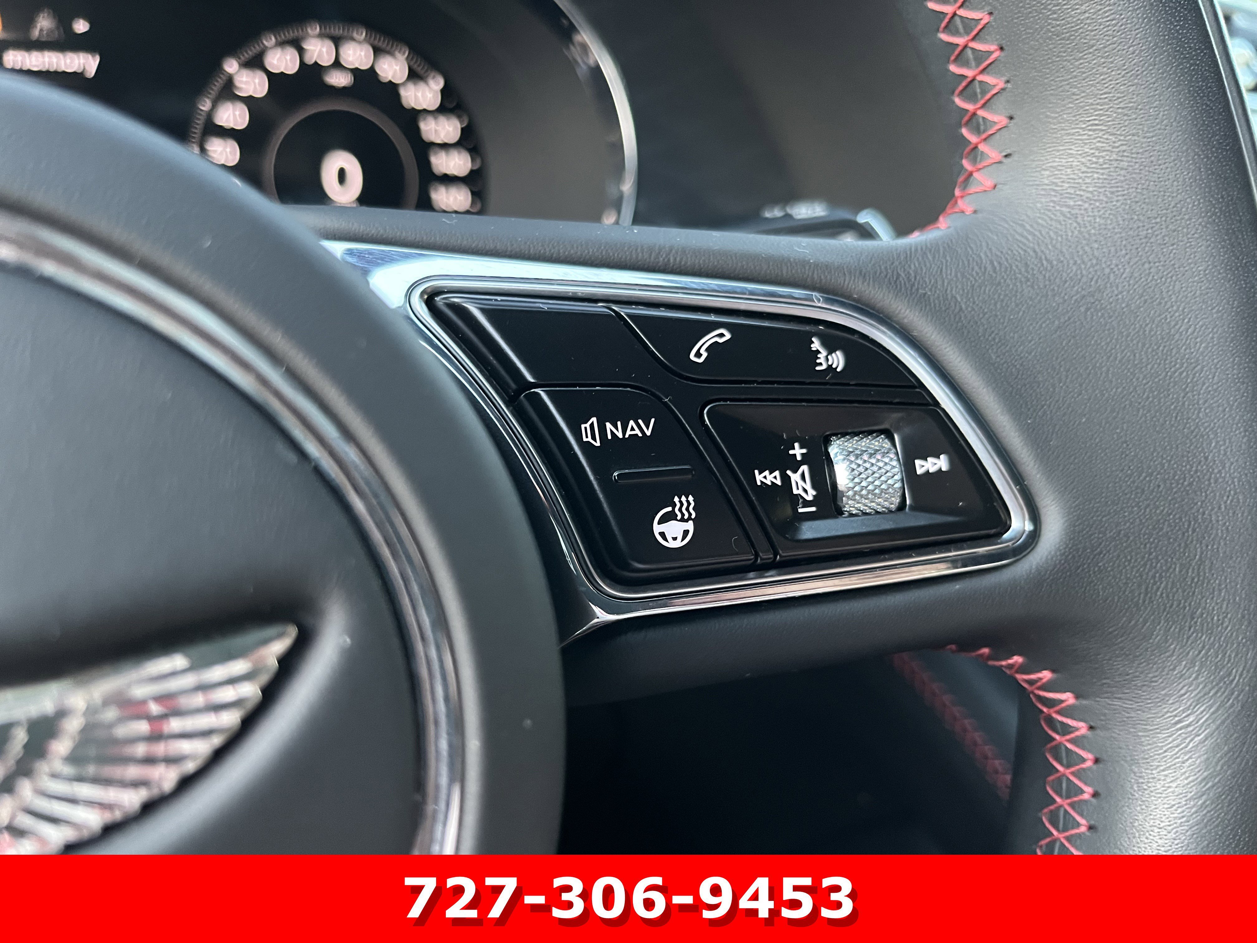 Used 2024 Anthracite by Mulliner Bentley  image 25