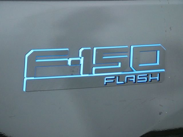 Certified Used 2025 Black Ford Flash image 12