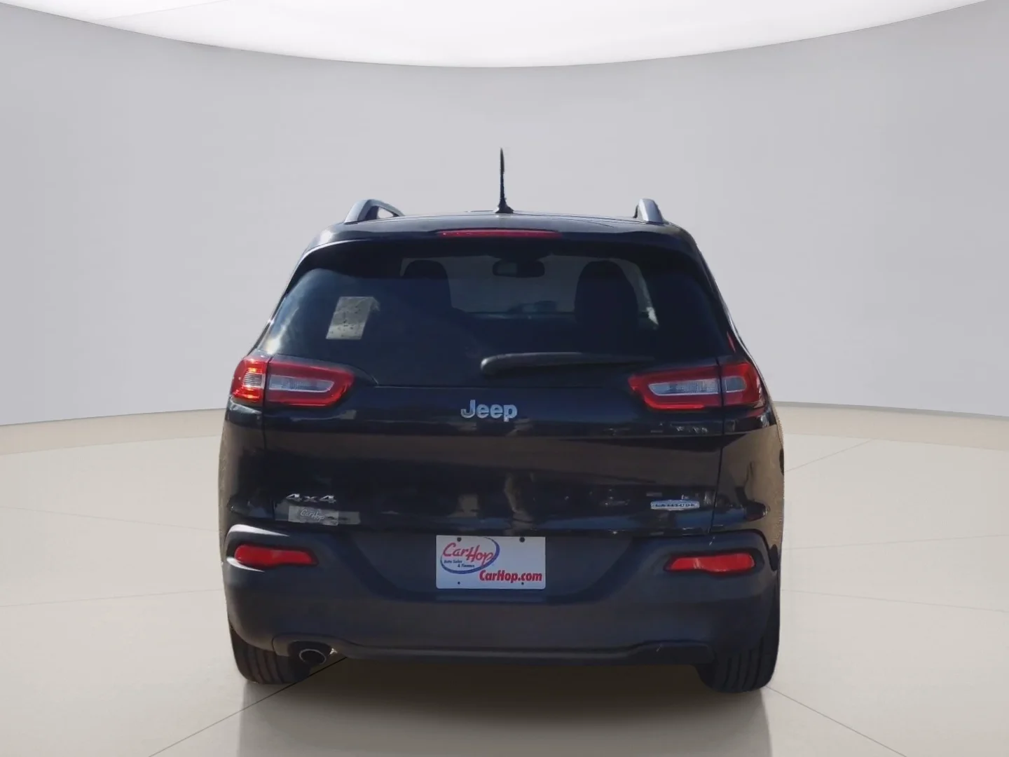 Used 2014 Black Jeep LATITUDE image 4