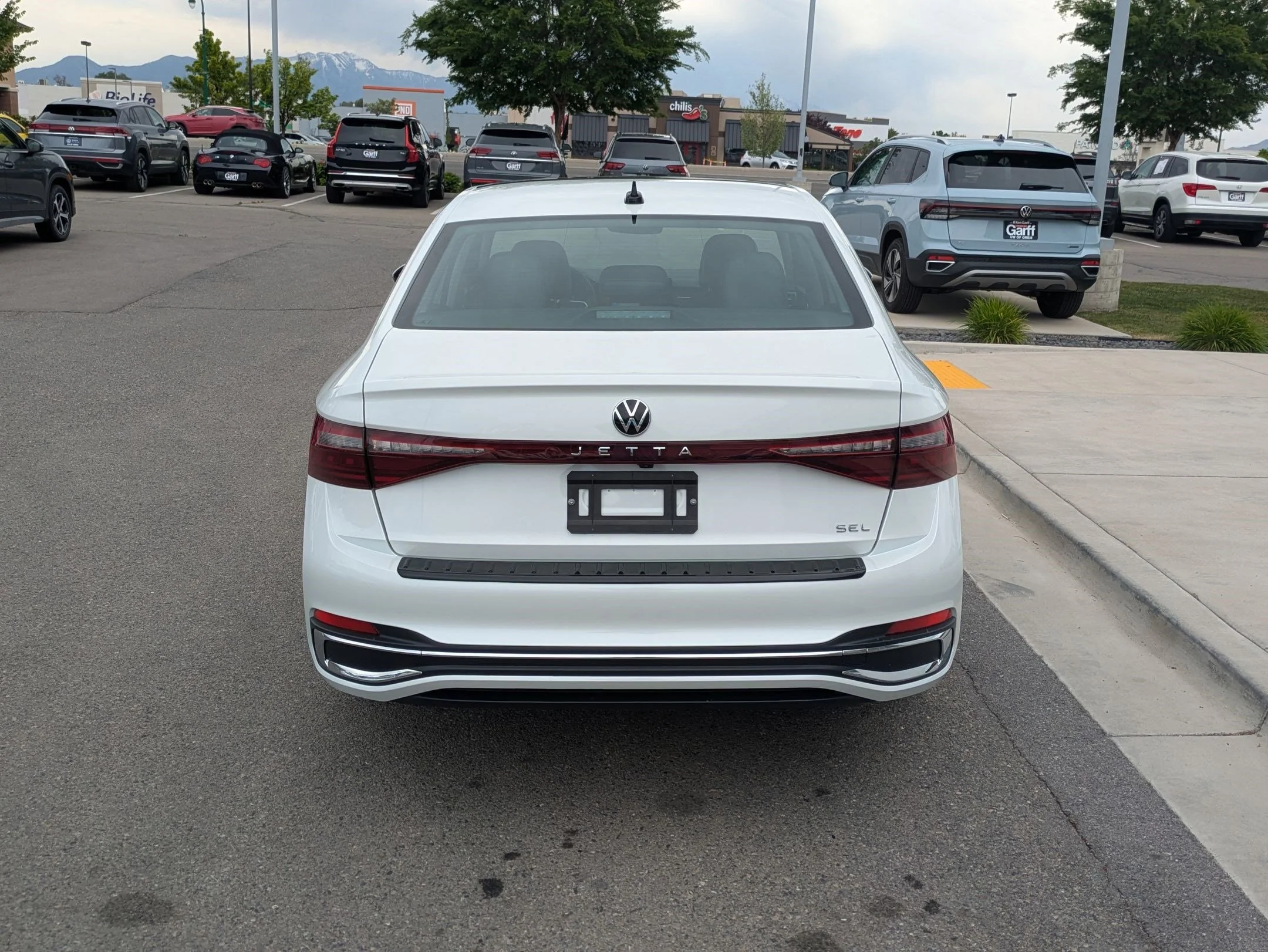 New 2026 Opal White Pearl Volkswagen SEL image 4