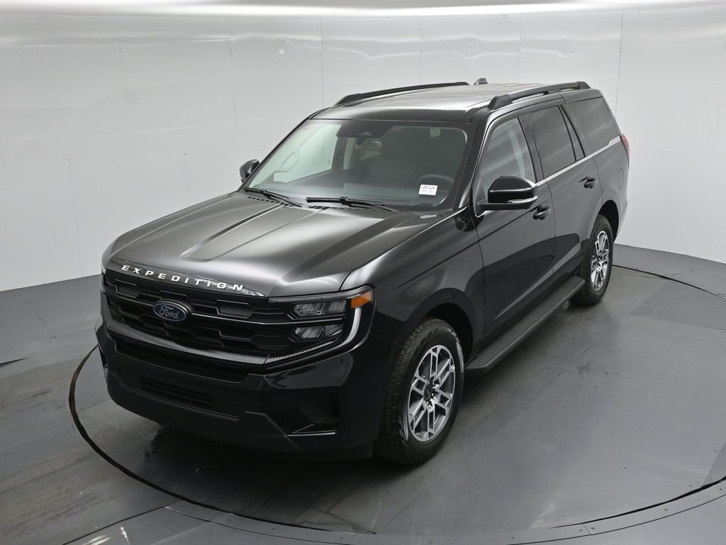 New 2026 Agate Black Metallic Ford Active image 35